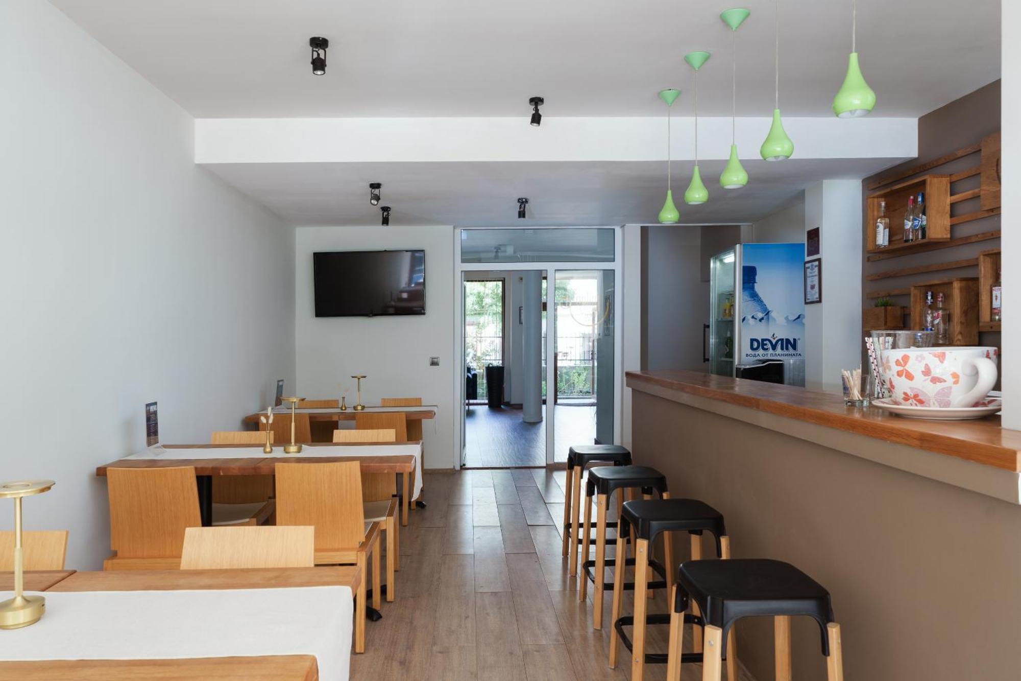Hotel Milan Primorsko Esterno foto